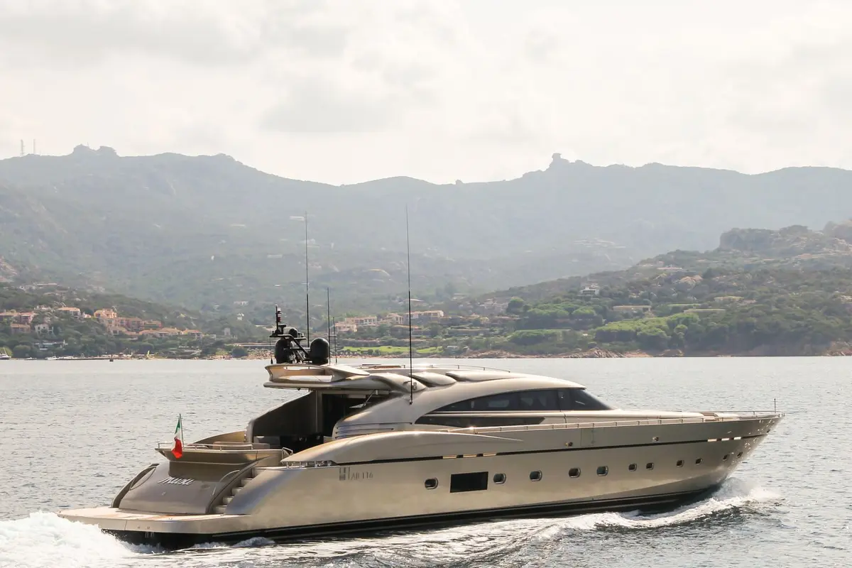 AB Yachts 116, main deck — Yacht Hire Saint-Tropez, Saint-Tropez. AB Yachts 116 — 36m