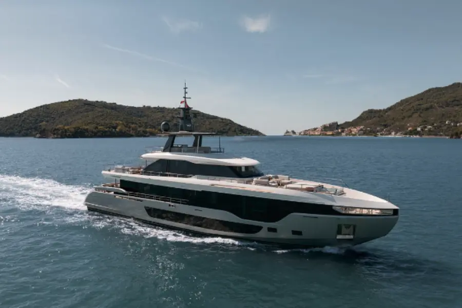 Azimut 116, exterior — Yacht Hire Saint-Tropez, Saint-Tropez. Azimut 116 — 36m