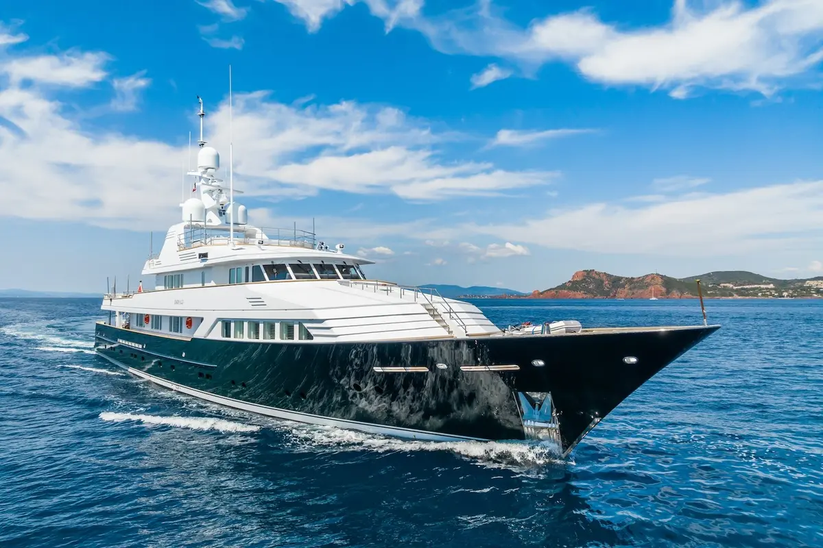 Emerald, exterior — Yacht Hire Saint-Tropez, Saint-Tropez. Emerald — 50m
