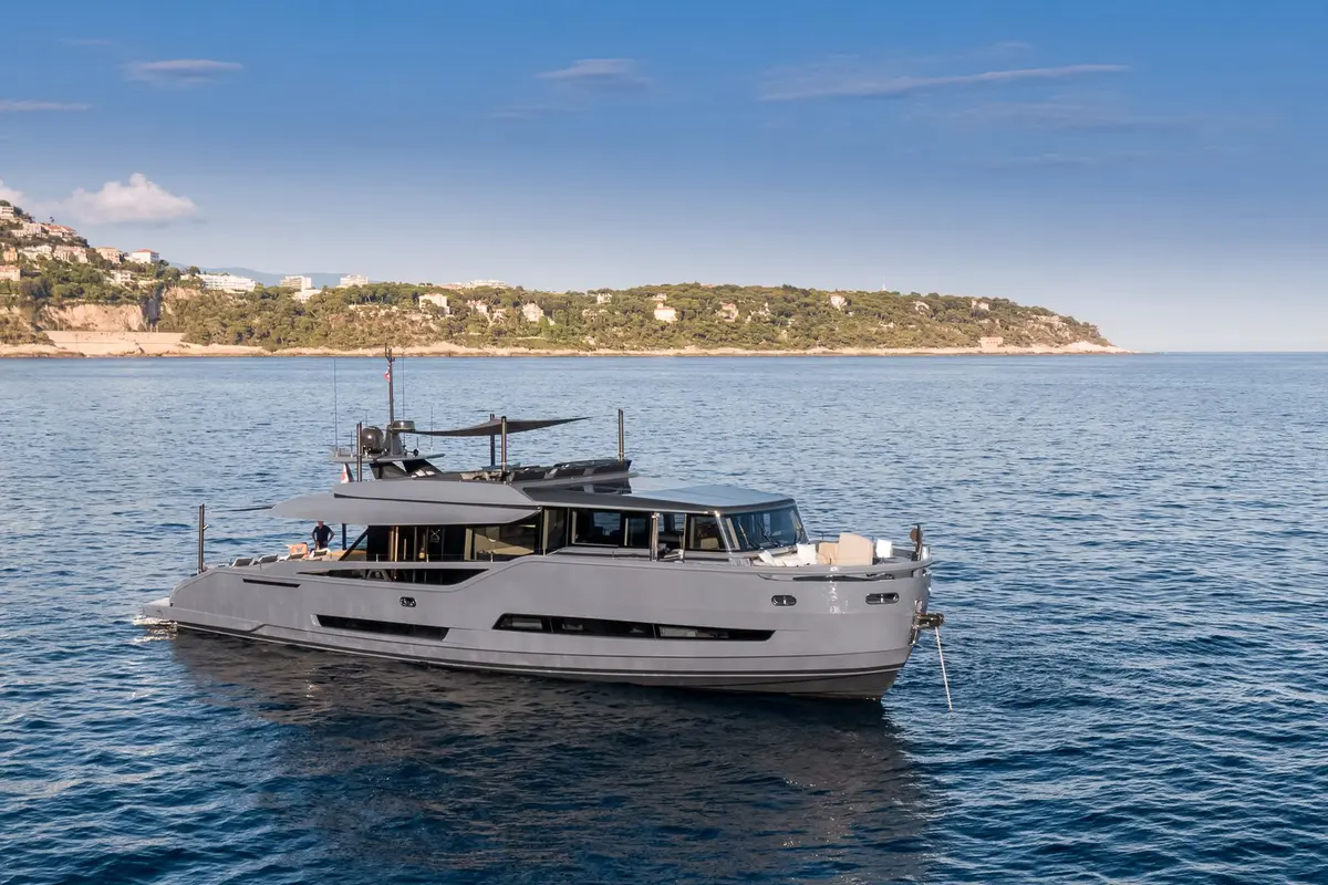 Extra 86, exterior — Yacht Hire Saint-Tropez, Saint-Tropez. Extra 86 — 26m