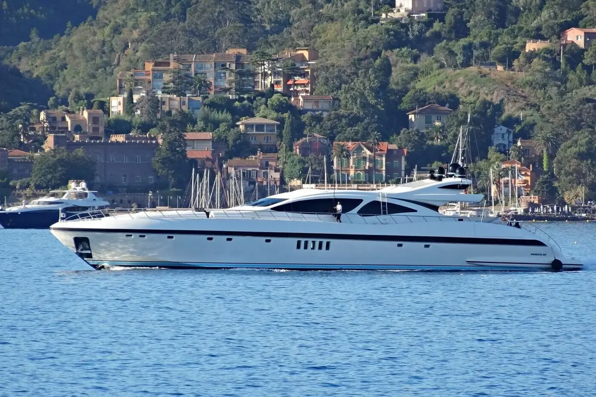 Mangusta 130, aft deck — Yacht Hire Saint-Tropez, Saint-Tropez. Mangusta 130 — 40m