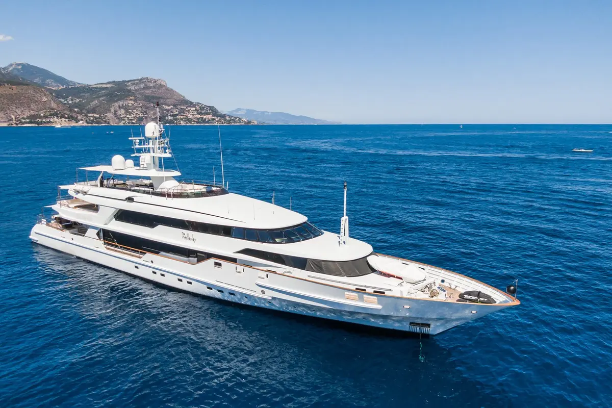 The Wellesley, exterior — Yacht Hire Saint-Tropez, Saint-Tropez. The Wellesley — 56m