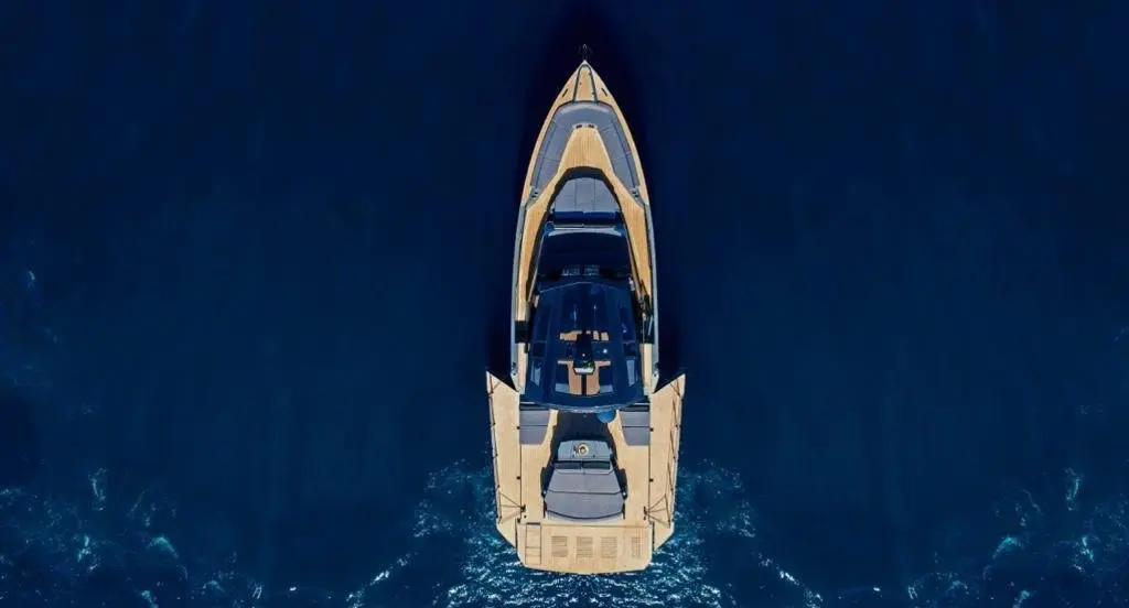 Okean 55, main deck — Yacht Hire Saint-Tropez, Saint-Tropez. Okean 55 — 16m