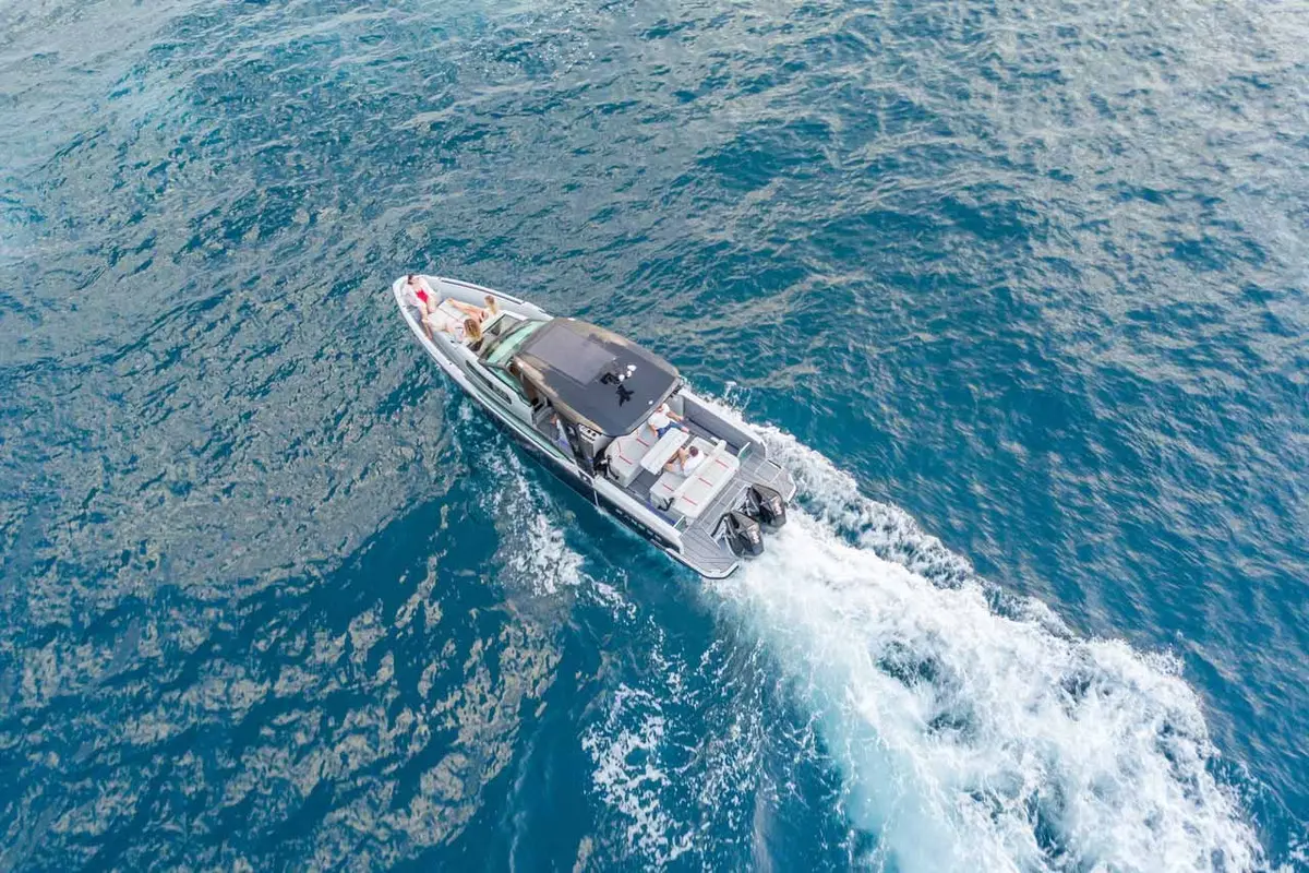 Saxdor 320, exterior — Yacht Hire Saint-Tropez, Saint-Tropez. Saxdor 320 — 10m