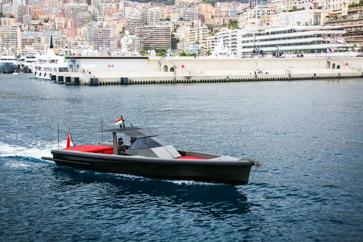 Wally 45, main deck — Yacht Hire Saint-Tropez, Saint-Tropez. Wally 45 — 13m